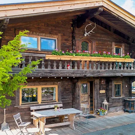 Haus Antonius With Pool & Sauna - An Alpenluxus Appartement, Tyrol Casa de Férias *
